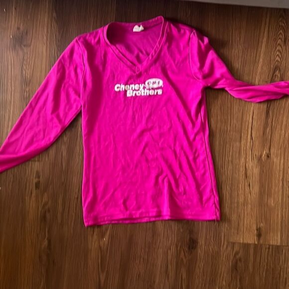 Cheney Brothers Pink Shirt Long Sleeve Dry Fit Shirt - Logo - Size XS - Picture 2 of 3